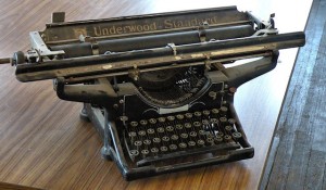 Typewriter / Photo by Roger Starkey